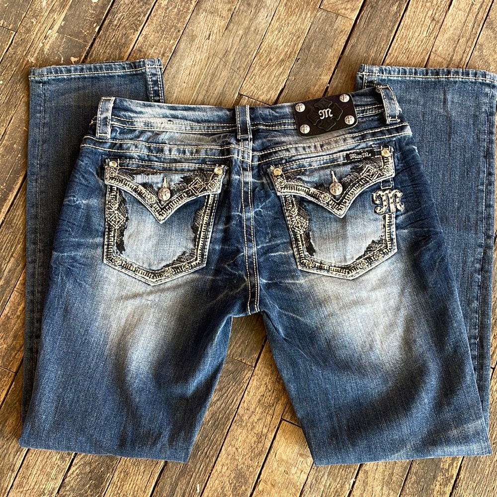Miss me low rise, straight leg jeans Sz 32 33L